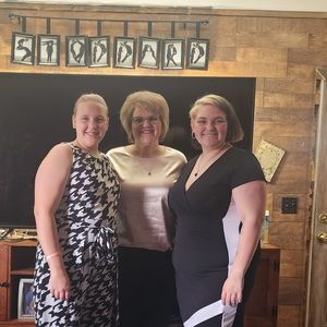 Meet your Posher, Crystal